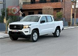 نيسان فرونتر